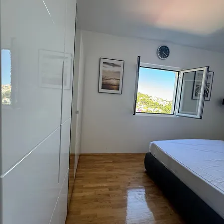 Apartment Bella *