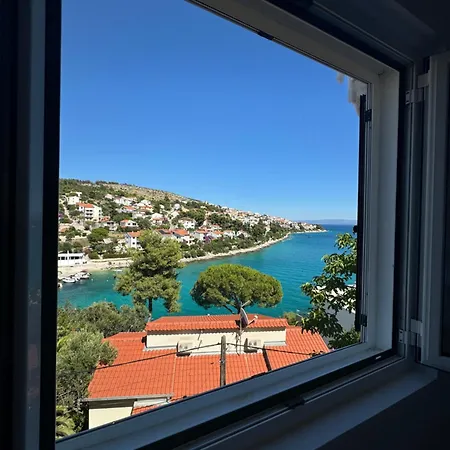 Bella Trogir