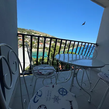 Bella Trogir