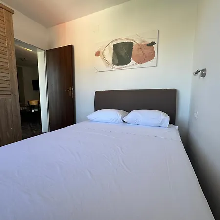 Apartment Bella *