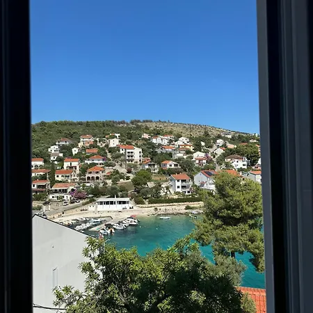 Bella Trogir